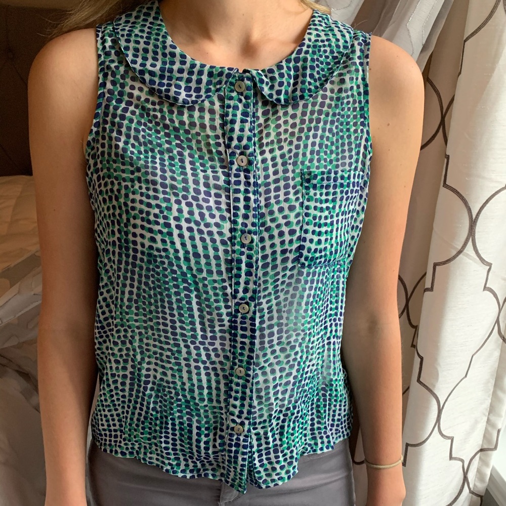 Blue green top